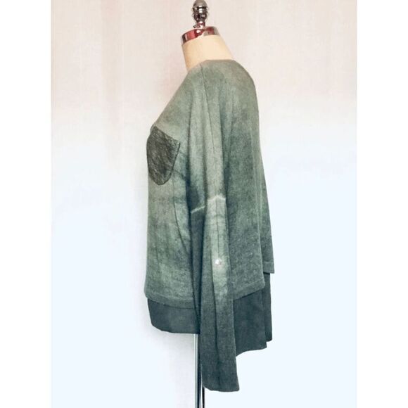 SCANDAL Italy Womens Large Plunge Neckline Sequined Green Garment Washed Sweater - Picture 2 of 6